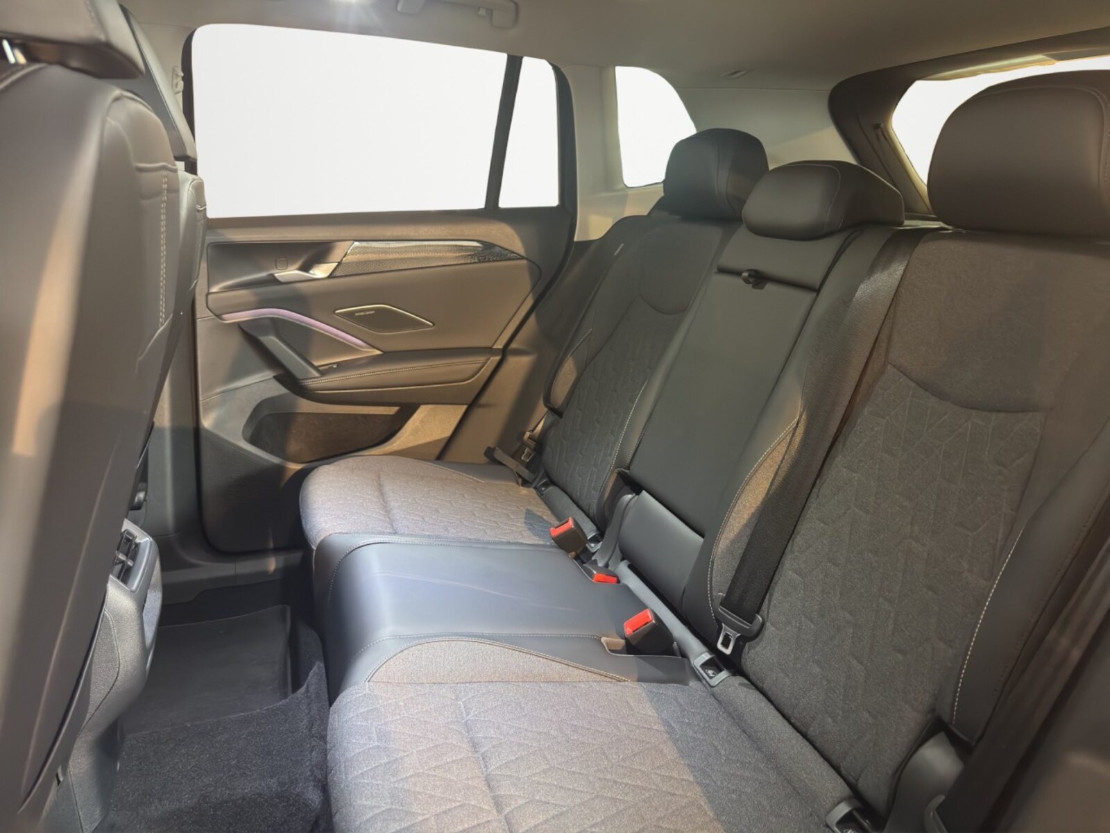 Volkswagen Tiguan – Bild 10