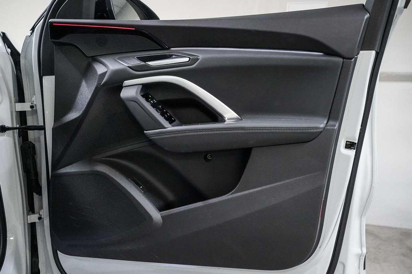Image about Audi Q5 SUV TFSI 150 kW