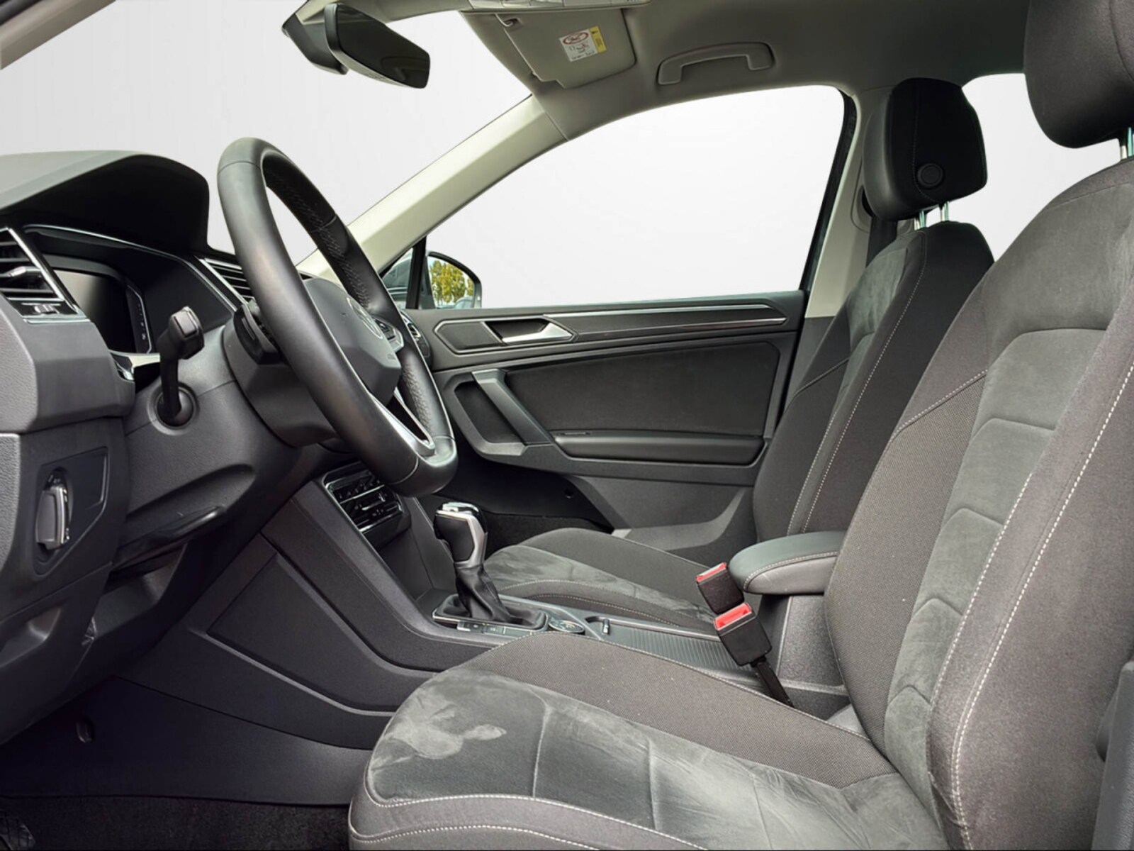 Volkswagen Tiguan – Bild 8