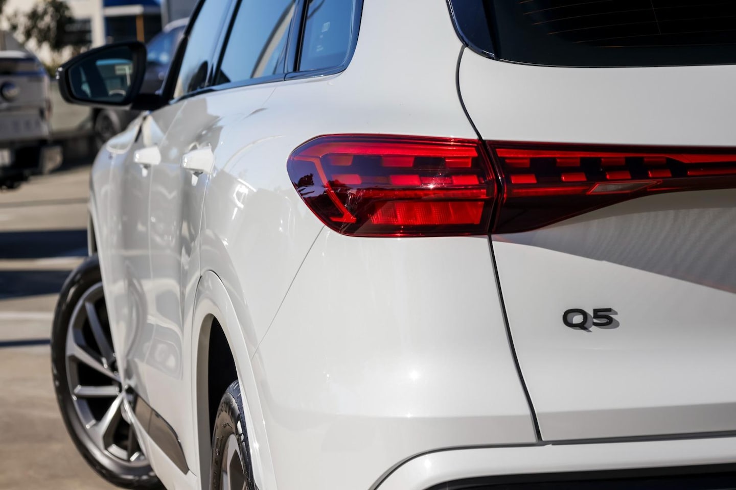 Image about Audi Q5 SUV TDI quattro 150 kW sport