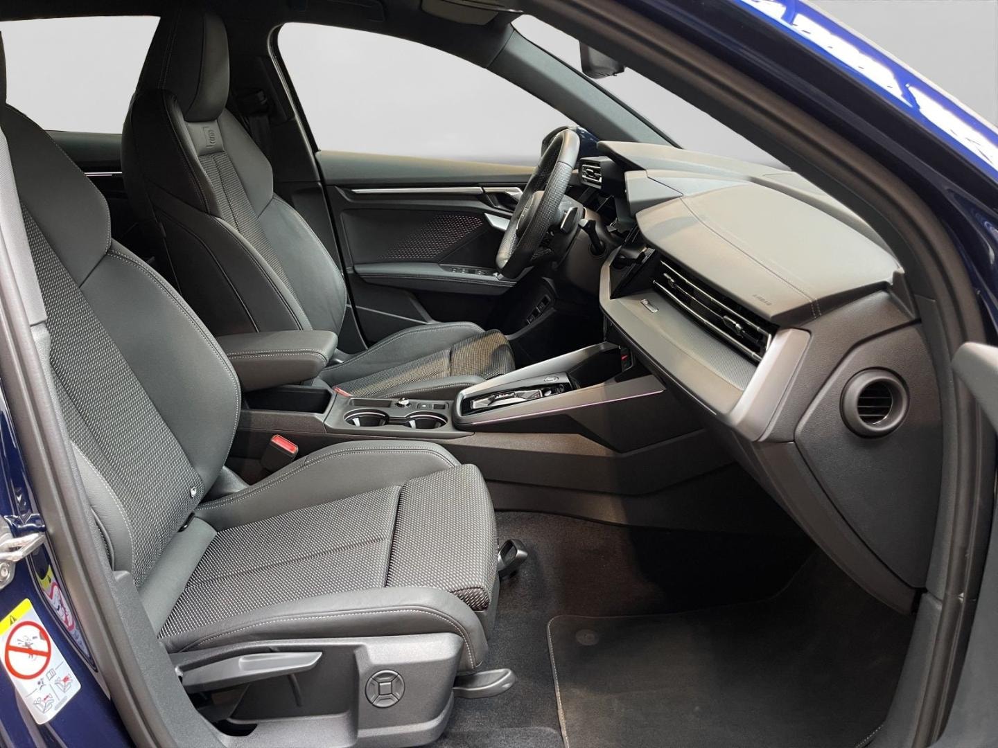 Bild über Audi A3 Sportback TFSI e TFSI e 150 kW S tronic - für weitere Informationen kontaktieren Sie den Audi Partner