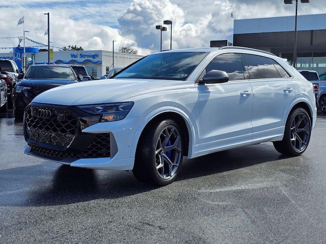 2026 Audi RS Q8 SUV performance