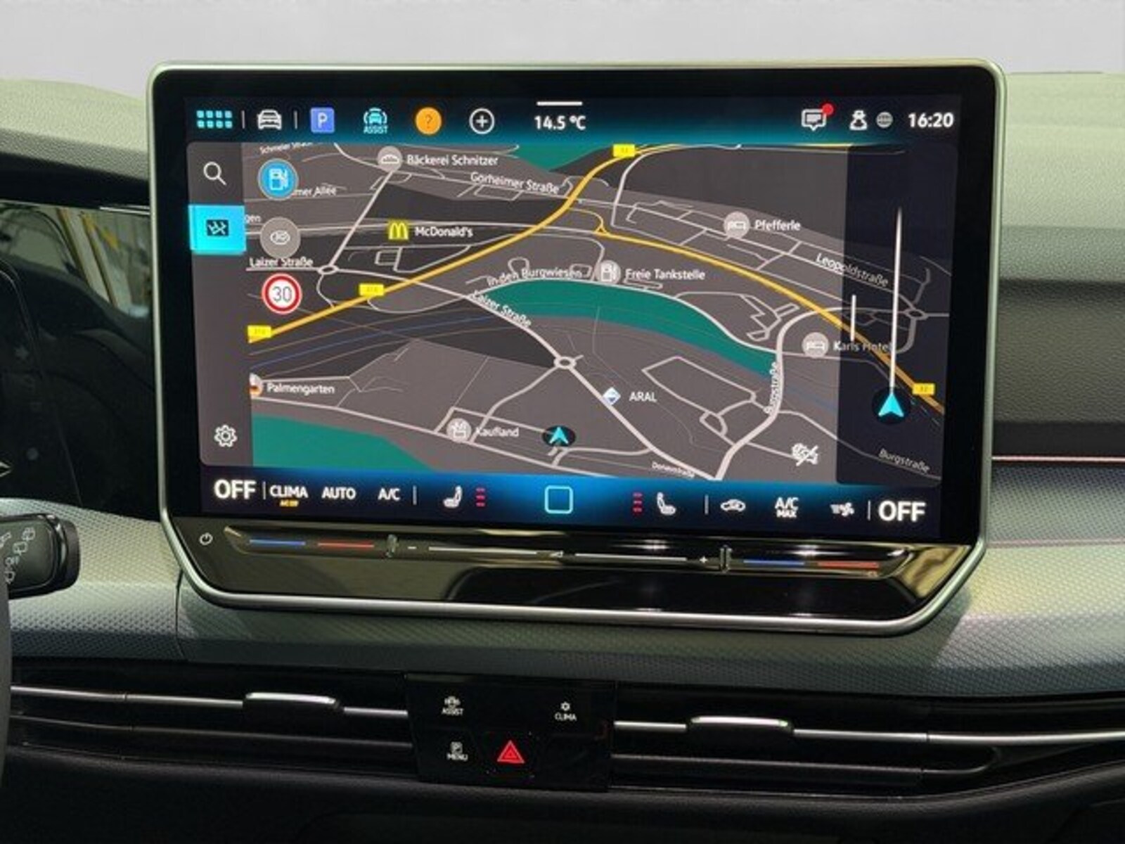 Volkswagen Golf Variant – Bild 12