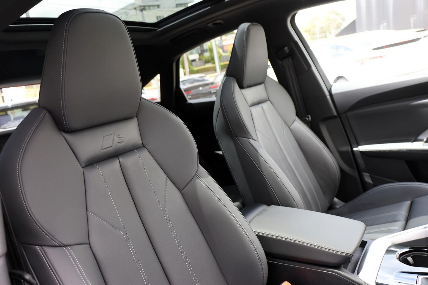 Image about Audi Q5 Sportback TDI quattro 150 kW sport