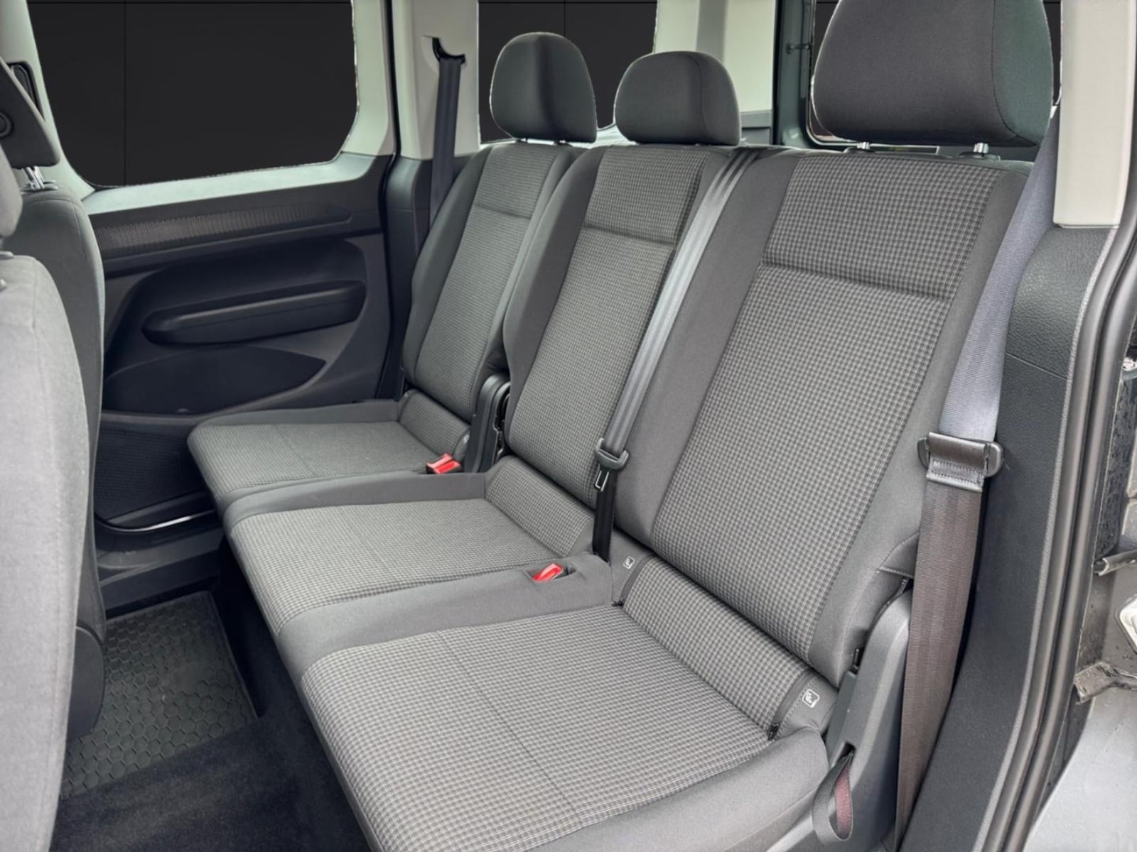 Volkswagen Caddy – Bild 13