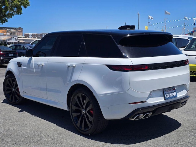 2025 Land Rover Range Rover Sport