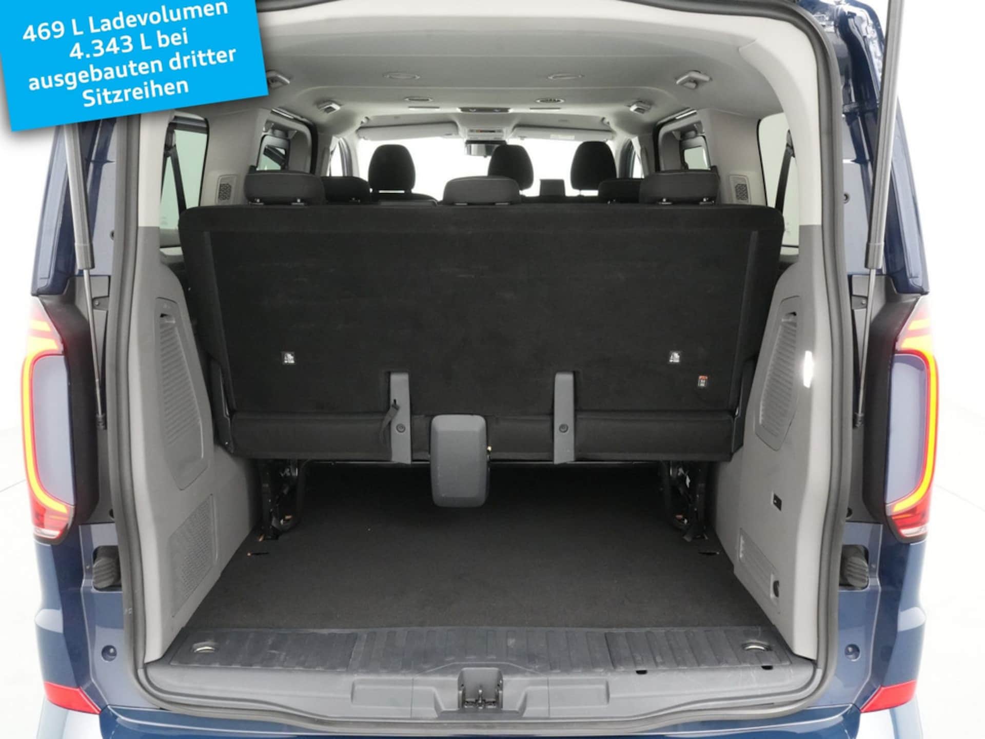 Volkswagen Caravelle Style