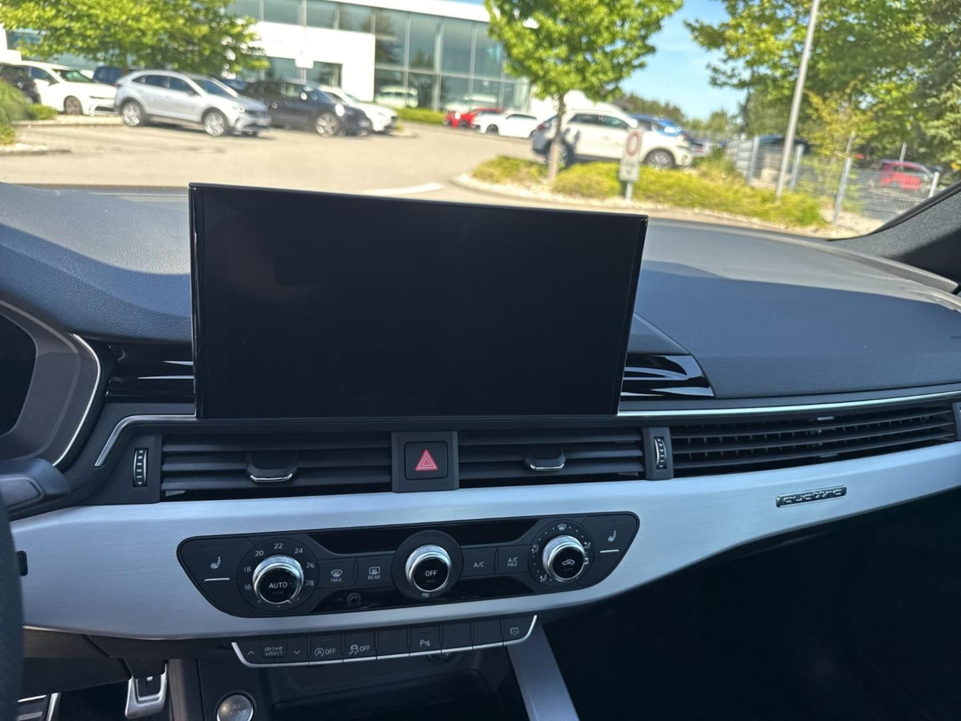 Audi A4 Limousine Advanced