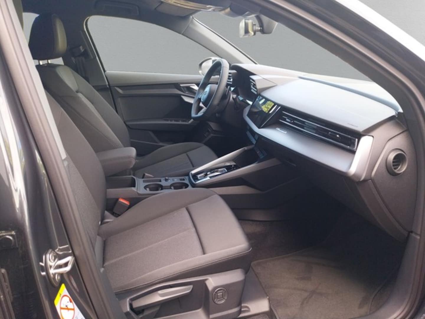 Bild über Audi A3 Sportback advanced TFSI 110 kW S tronic - für weitere Informationen kontaktieren Sie den Audi Partner