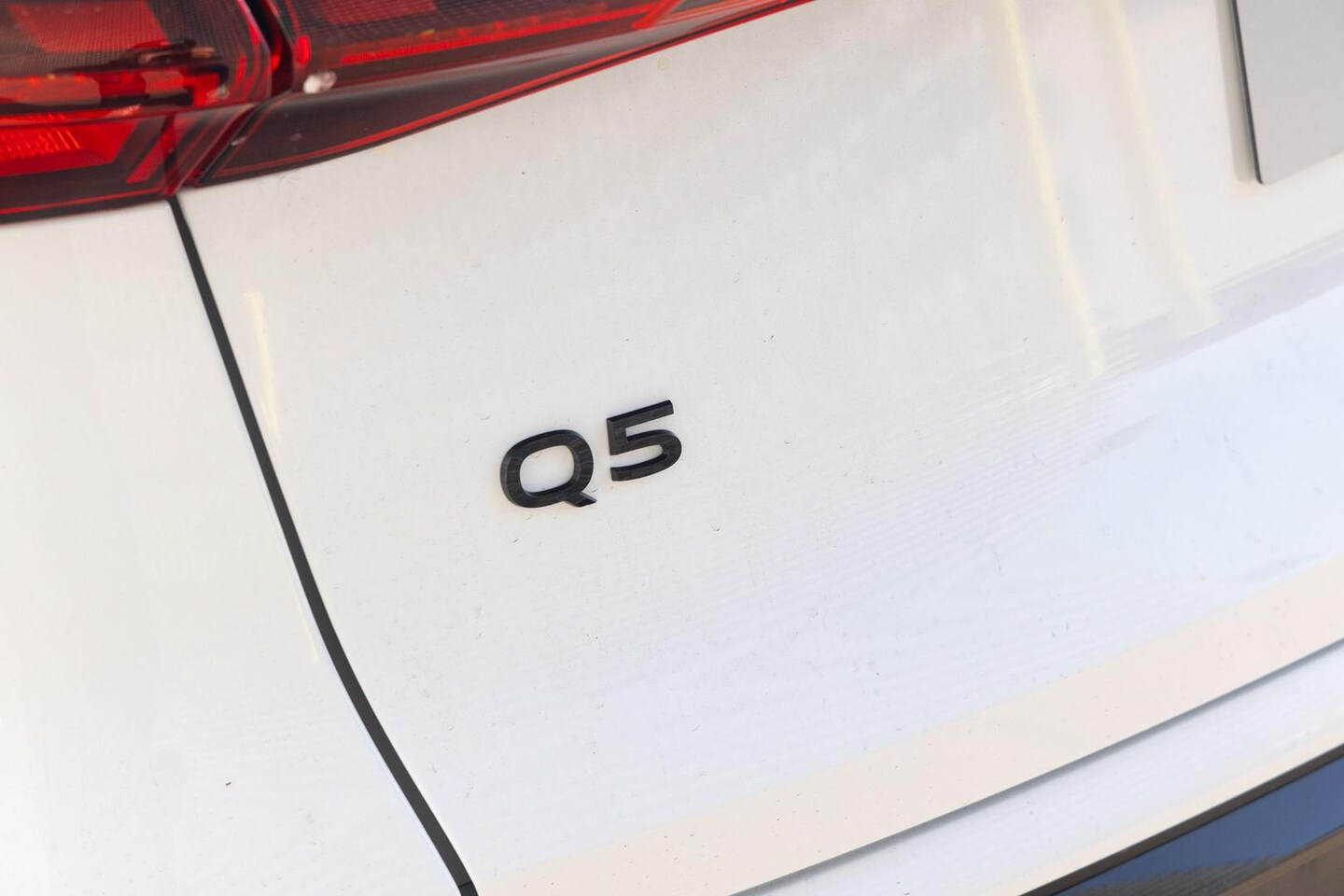 Image about Audi Q5 SUV e-hybrid quattro S tronic