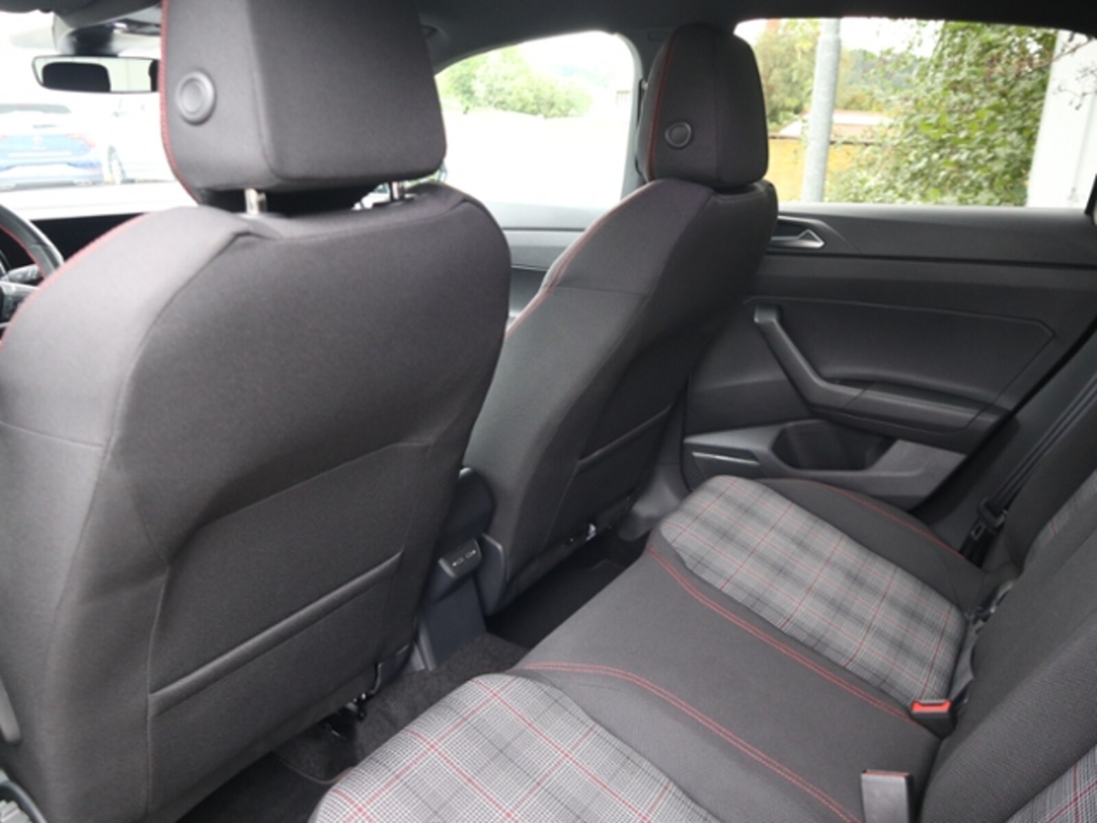 Volkswagen Polo – Bild 10