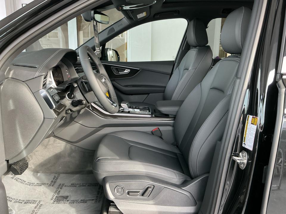 2026 Audi Q7 Premium - Photo 29