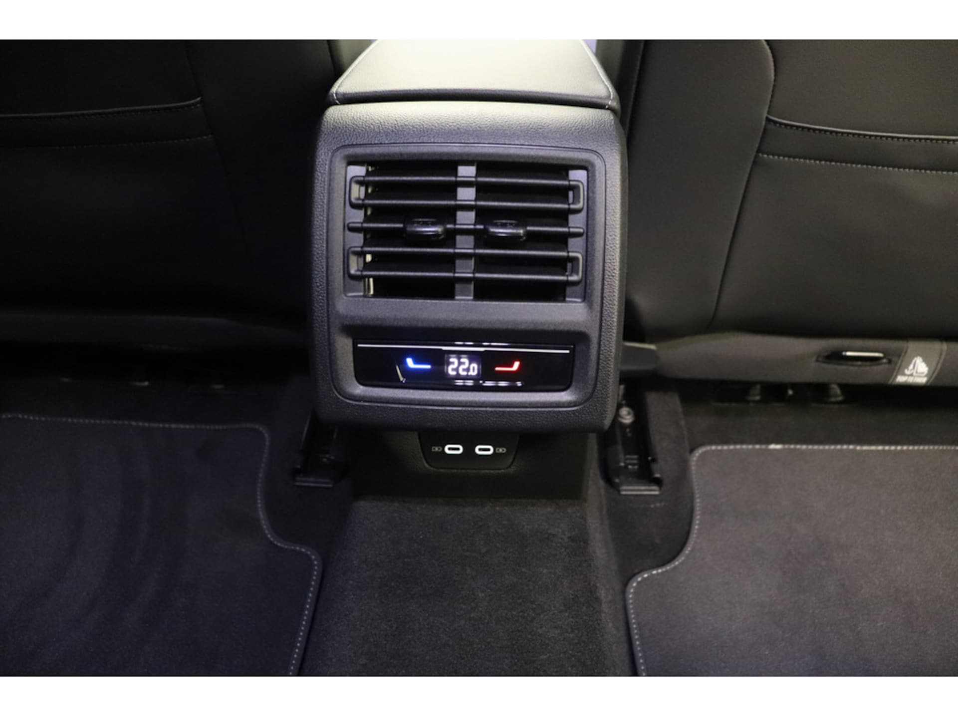 Volkswagen Golf Variant R-Line