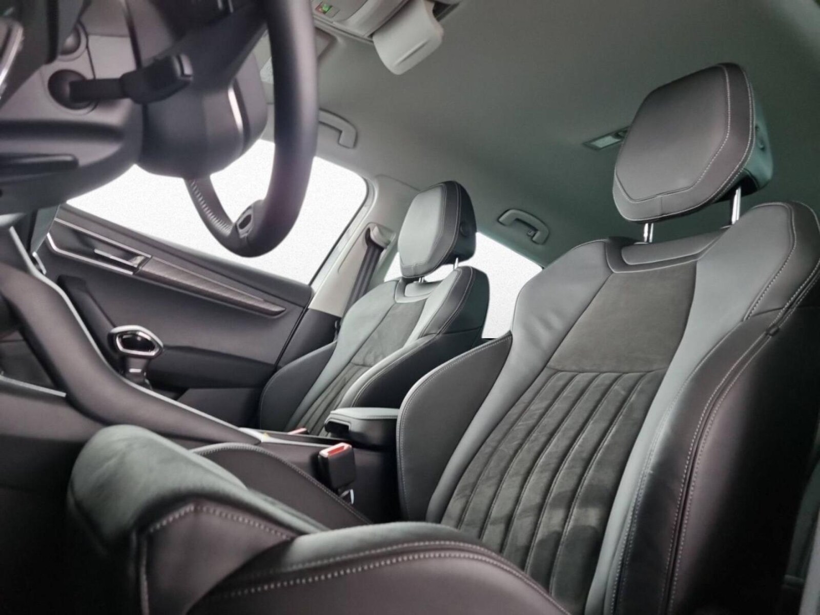 Škoda Karoq – Bild 10
