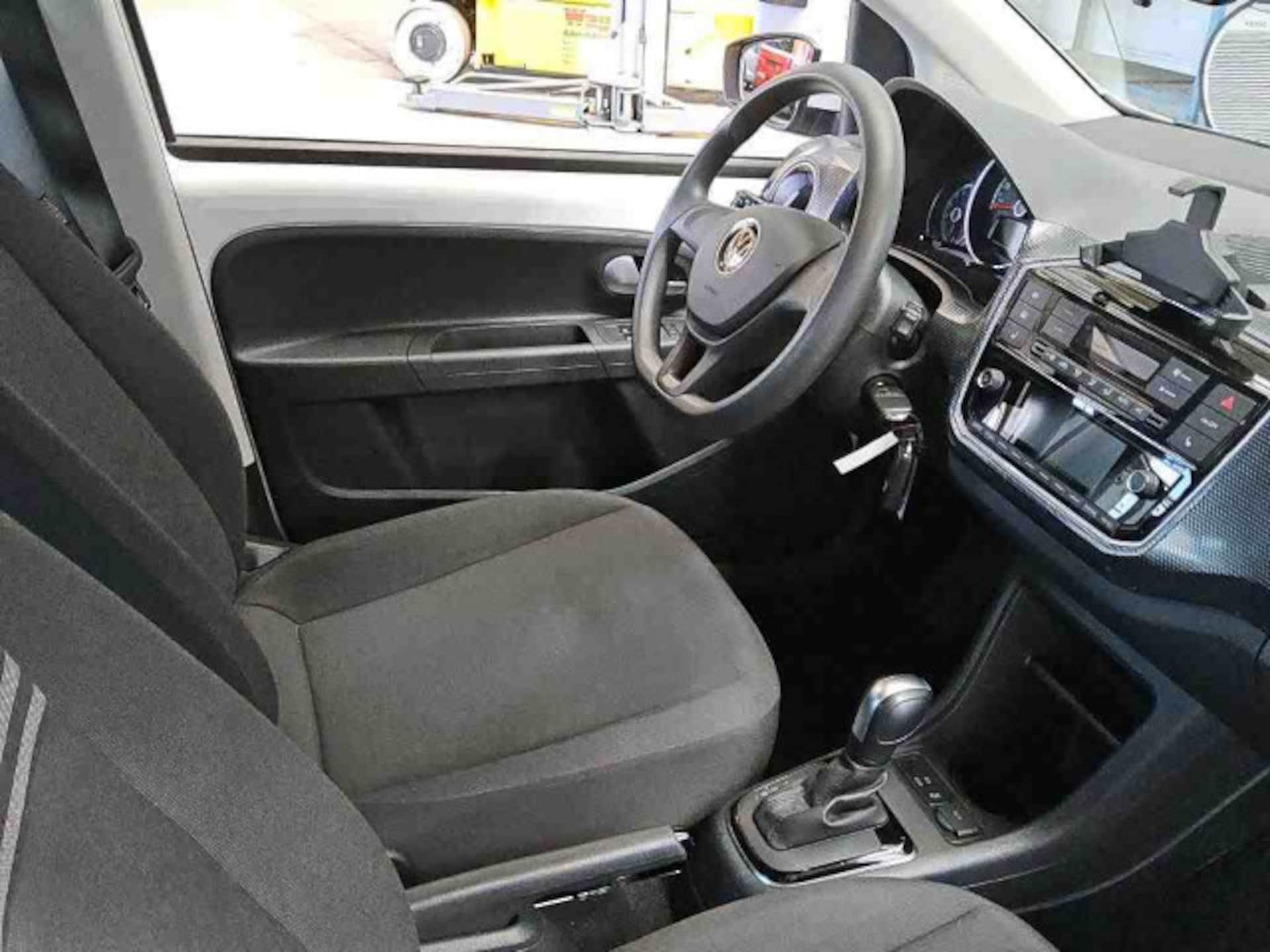 Volkswagen e-up!