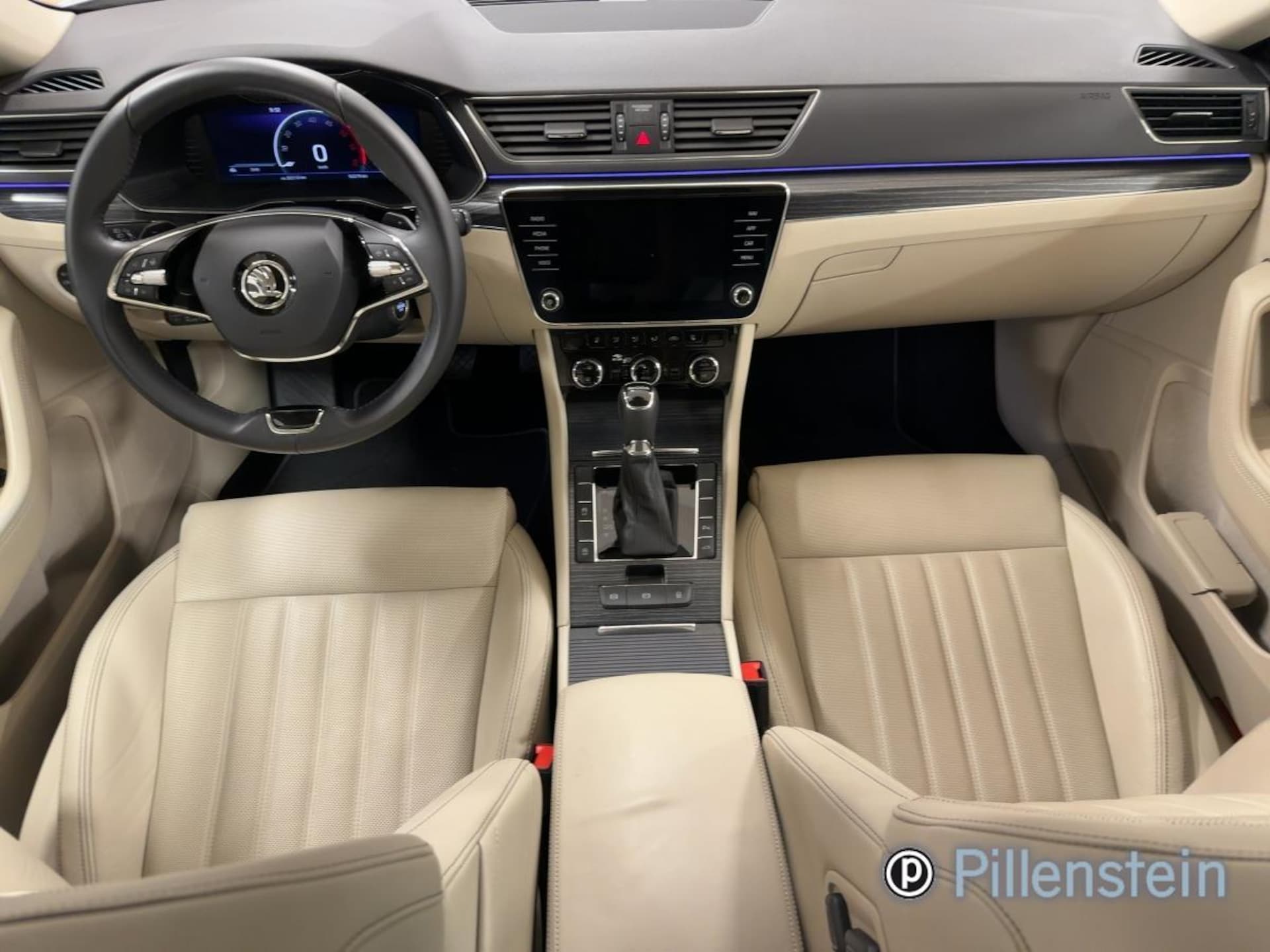 Skoda Superb PREMIUM EDITION