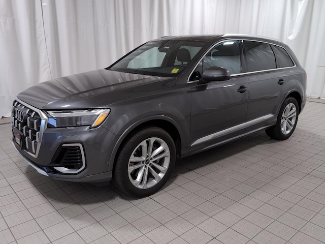 Photo of 2025 Audi Q7 