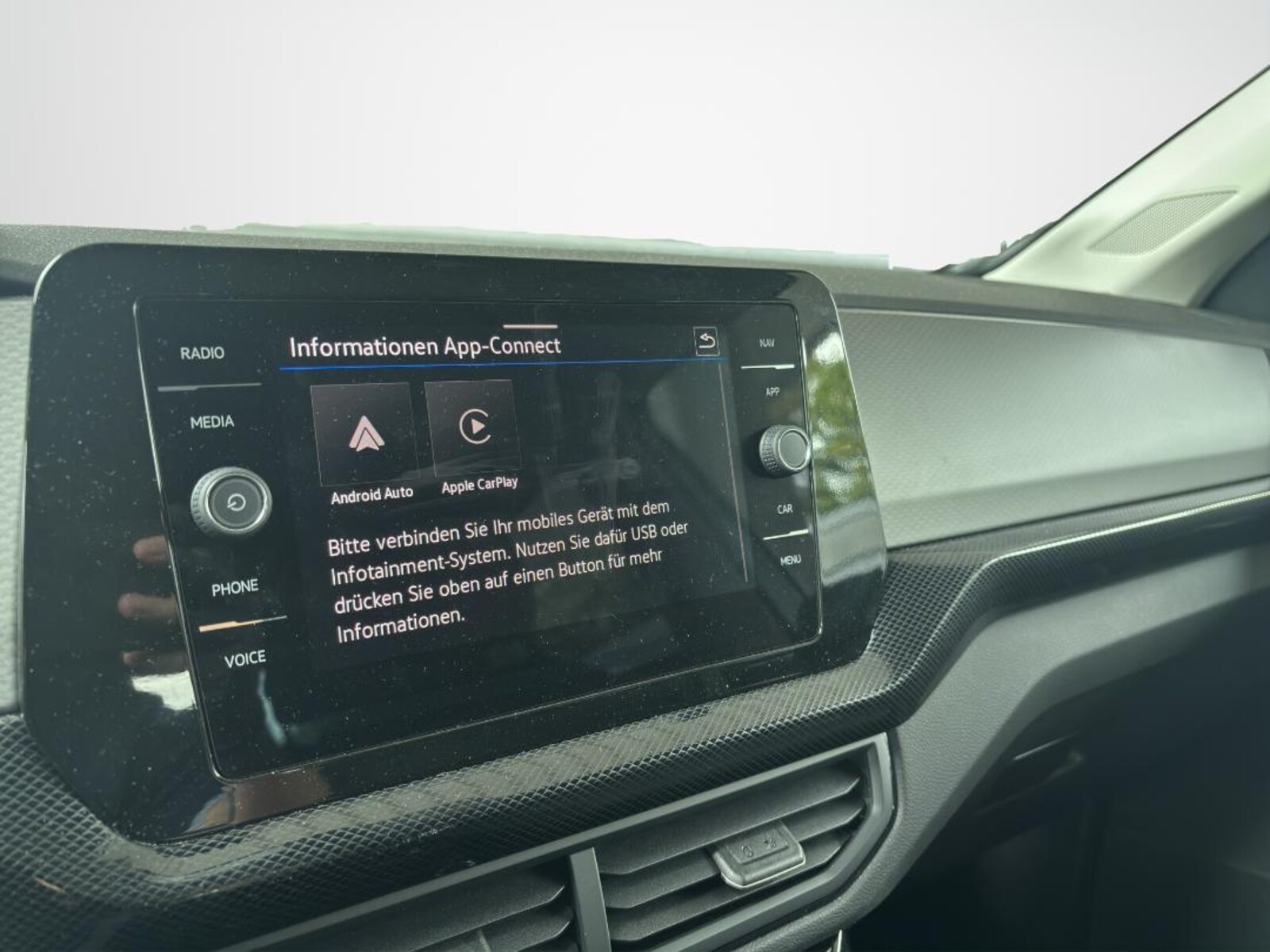 Volkswagen T-Cross – Bild 11