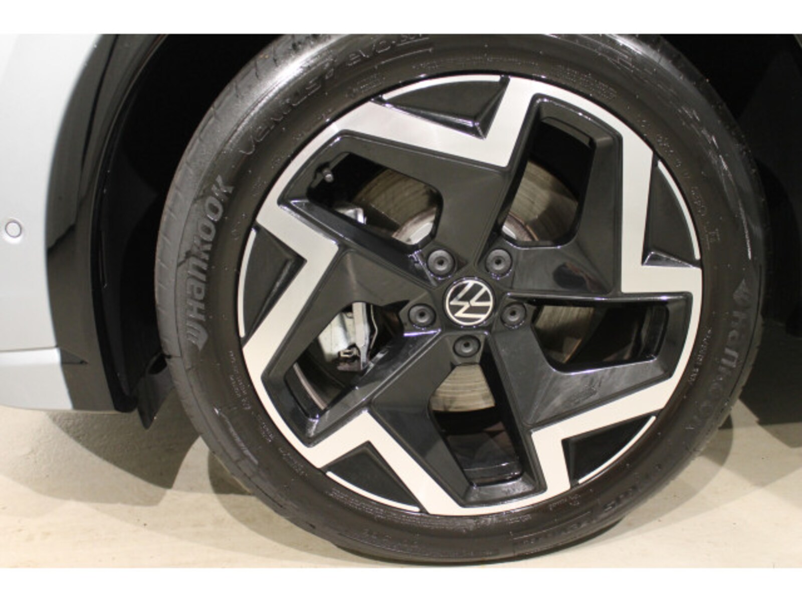 Volkswagen Tiguan – Bild 17