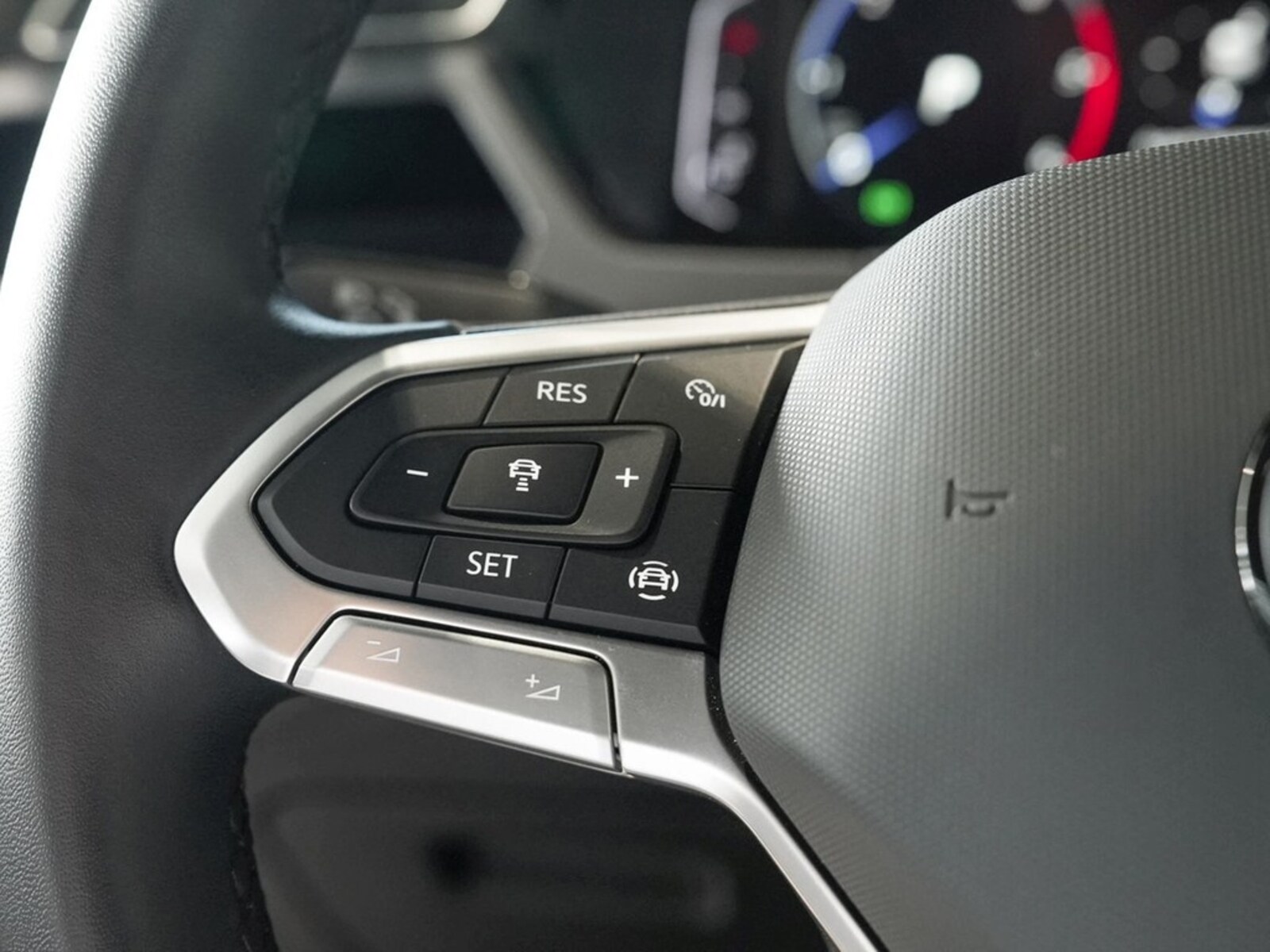 Volkswagen Touran – Bild 15