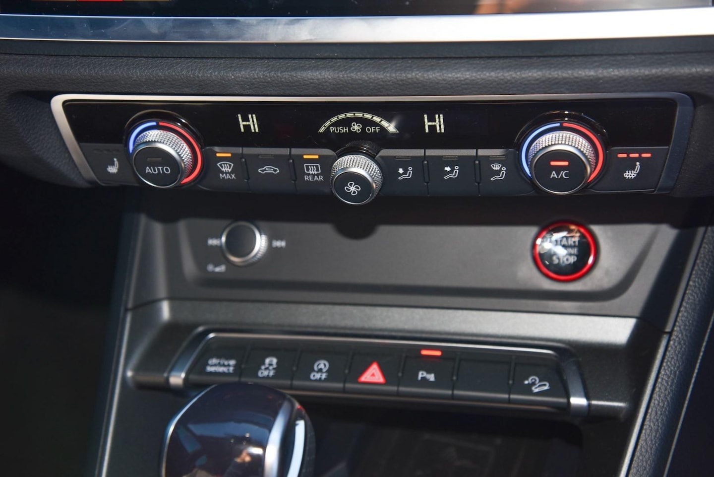 Image about Audi RS Q3 TFSI quattro S tronic
