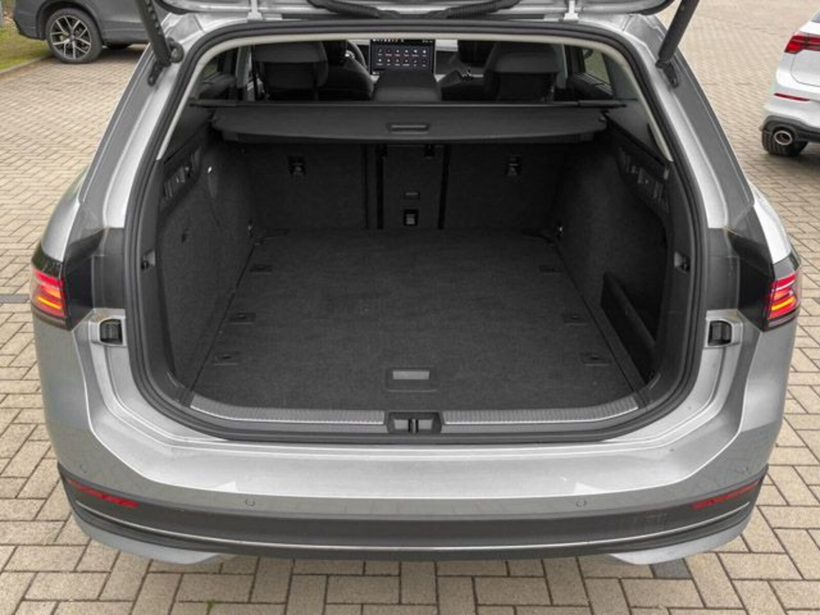 Volkswagen Passat – Bild 18