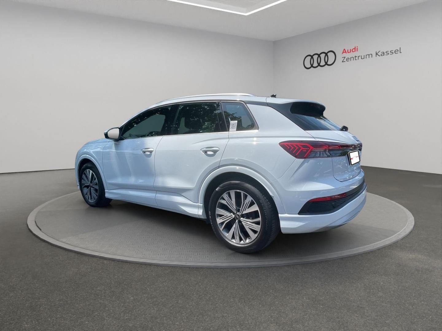 Image about Audi Q4 e-tron 40 e-tron
