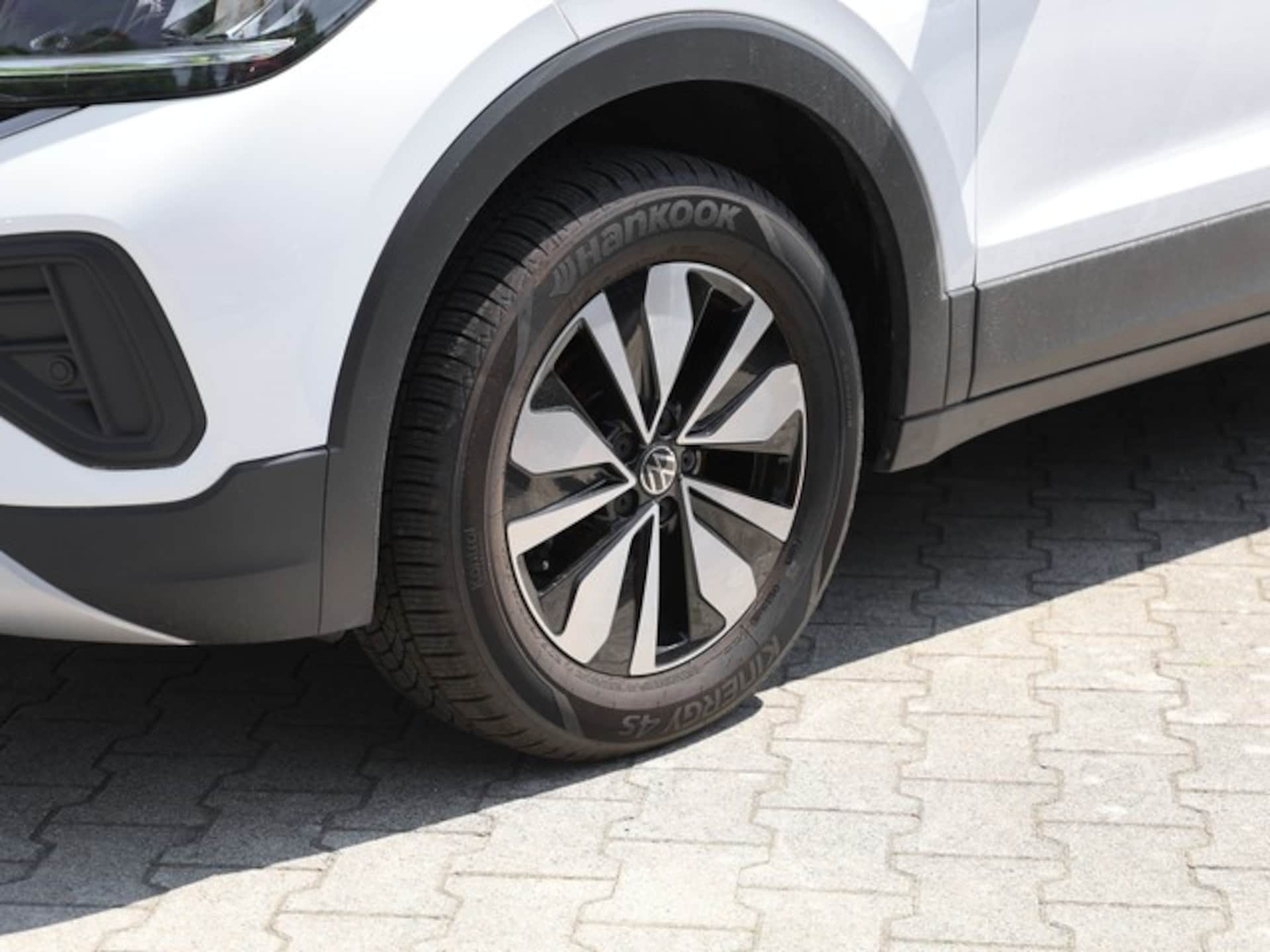 Volkswagen T-Cross Life