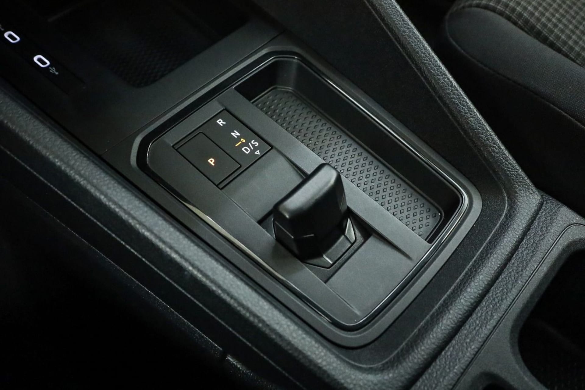 Volkswagen Caddy Maxi Basis-Modell