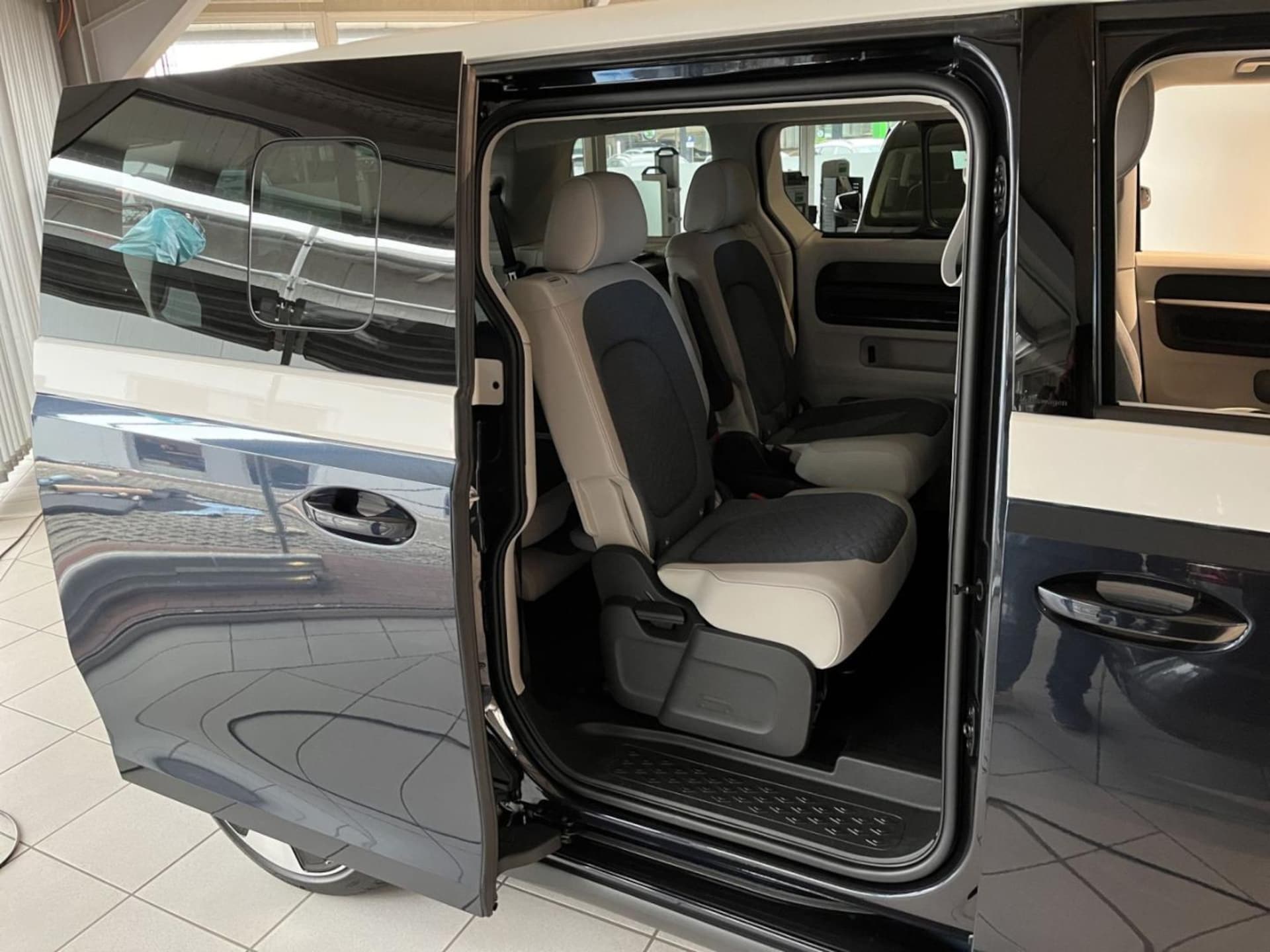 Volkswagen ID. Buzz Pro