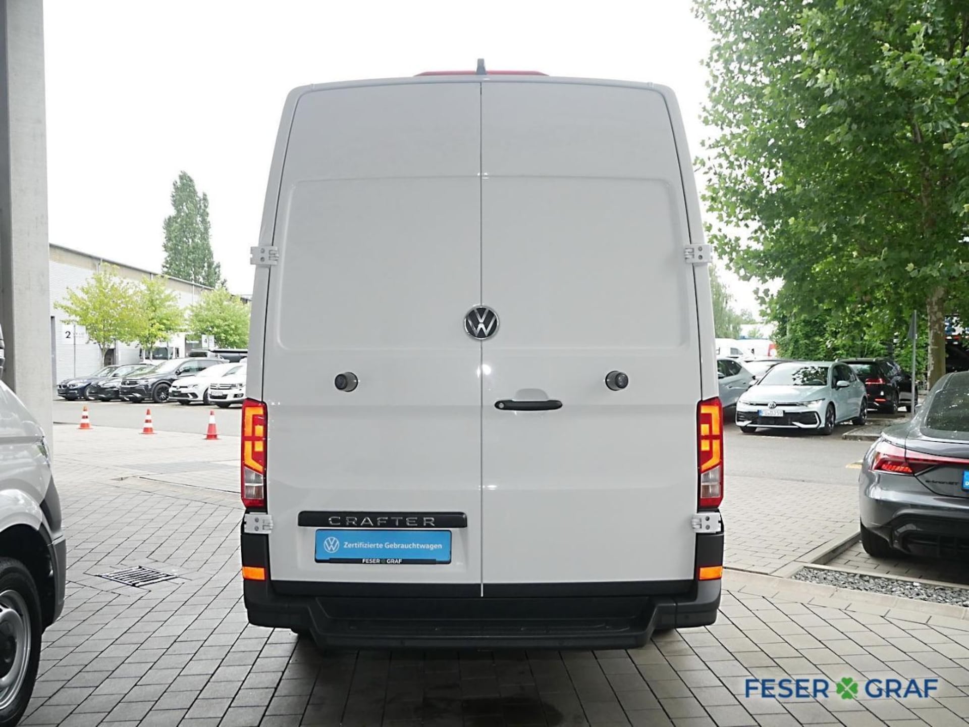 Volkswagen Crafter Kasten mittlerer Radstand
