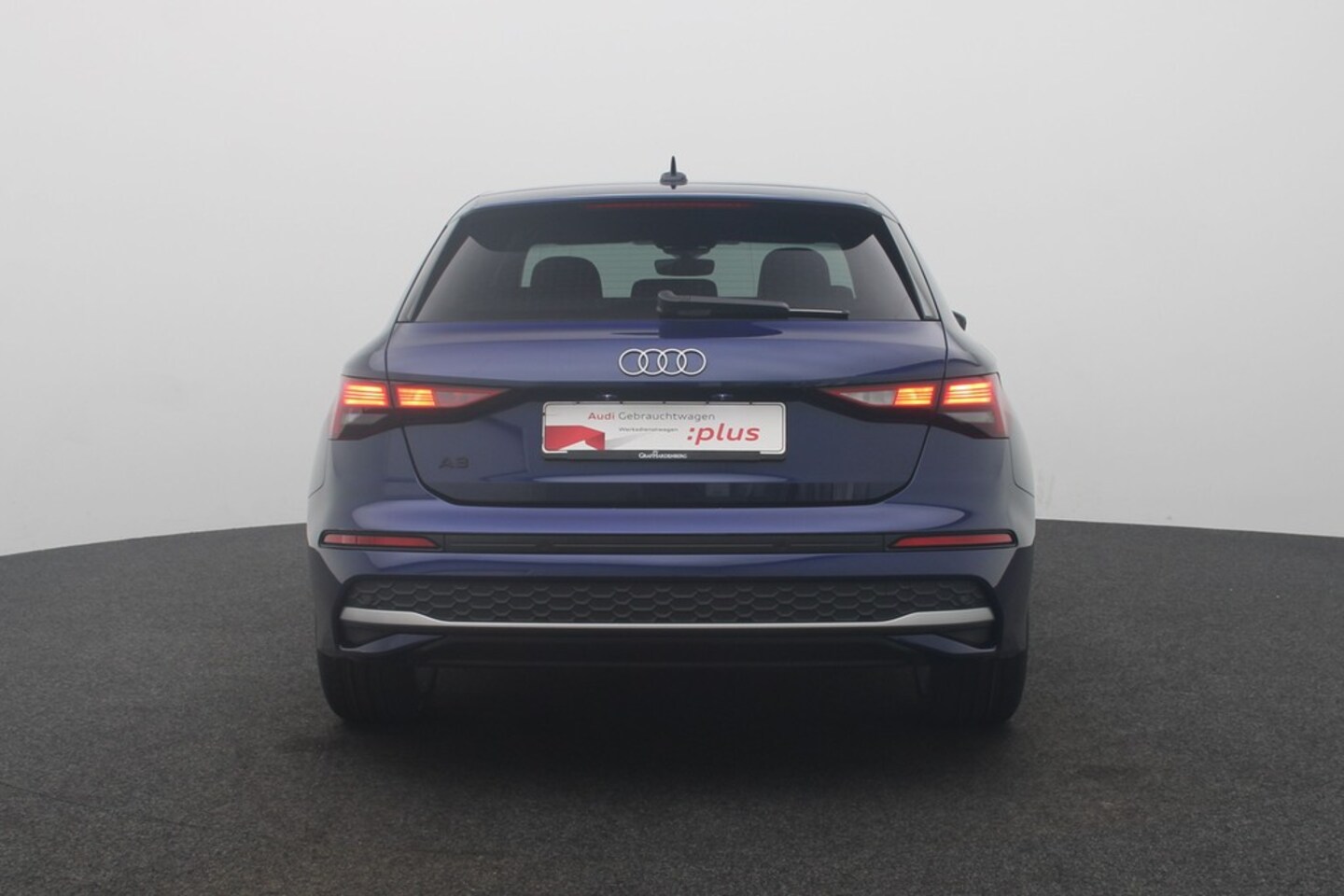Bild über Audi A3 Sportback advanced 30 TFSI S tronic - für weitere Informationen kontaktieren Sie den Audi Partner