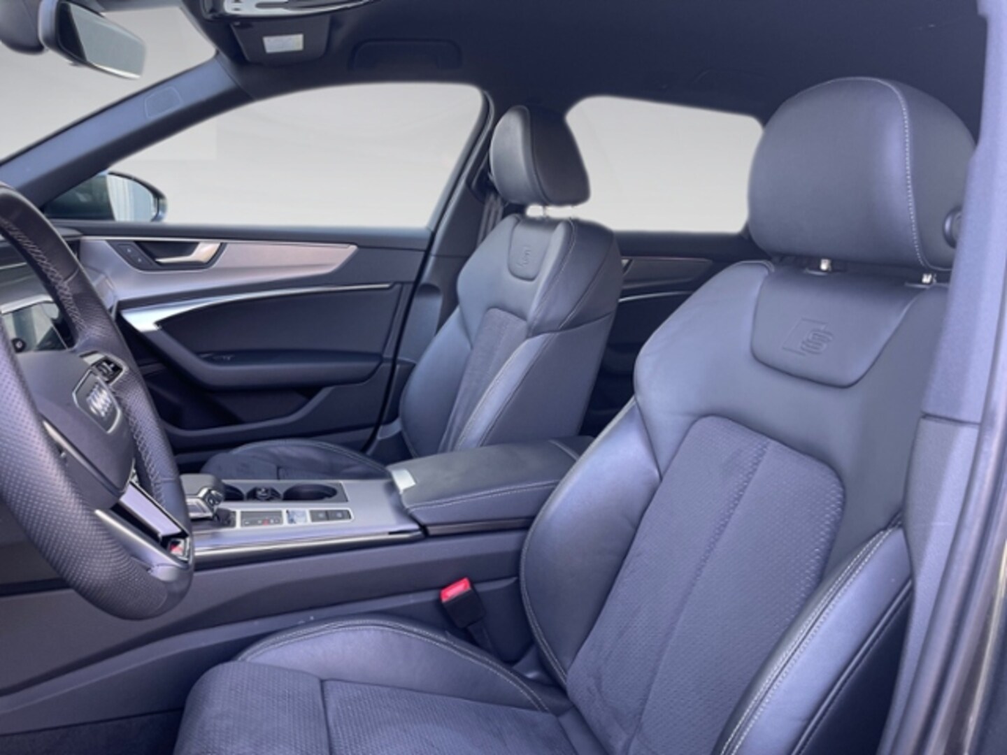 Bild über Audi S6 Avant TDI quattro tiptronic - für weitere Informationen kontaktieren Sie den Audi Partner