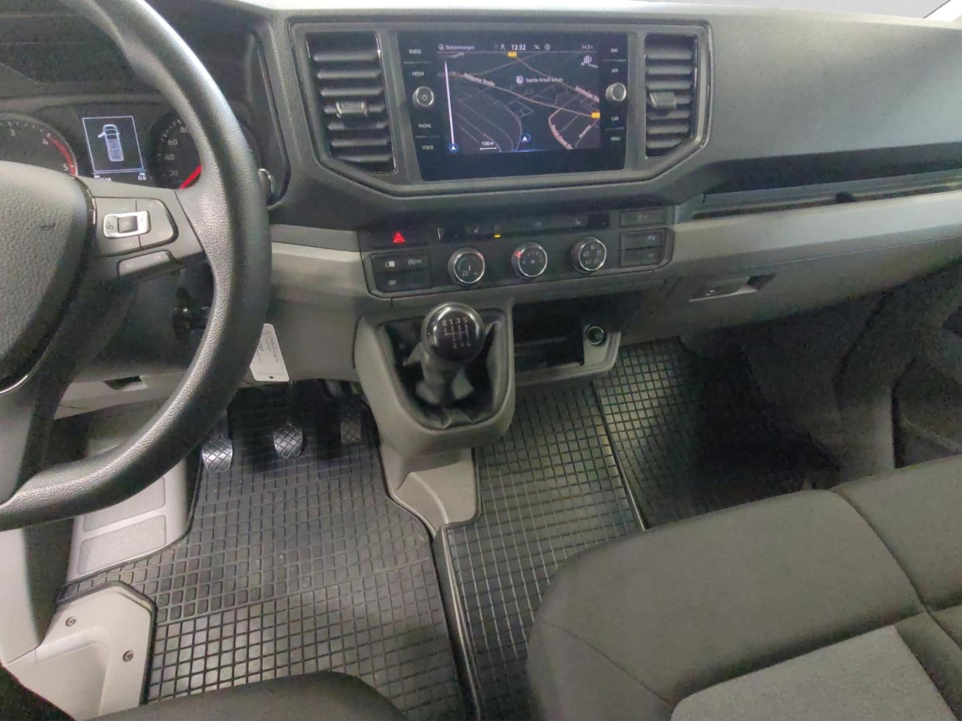 Volkswagen Crafter Kasten mittlerer Radstand