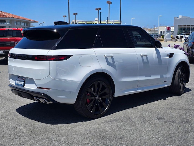2025 Land Rover Range Rover Sport