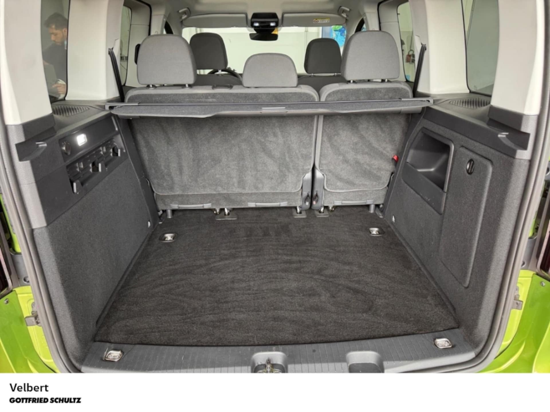 Volkswagen Caddy Basis-Modell