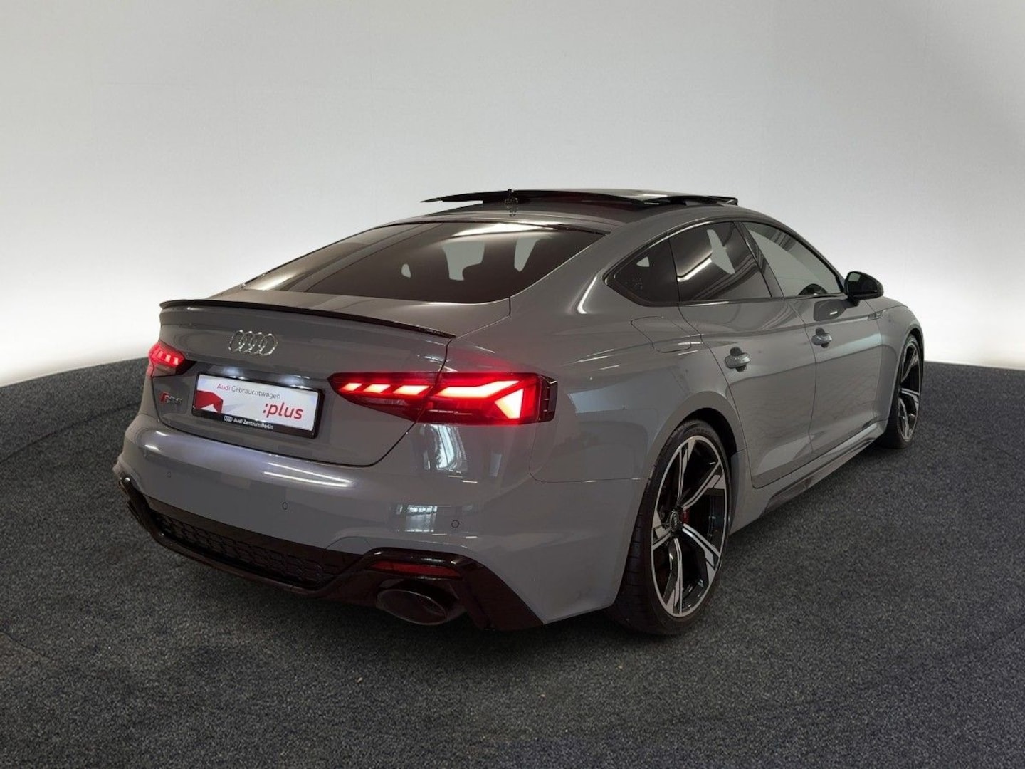 Bild über Audi RS 5 Sportback TFSI quattro tiptronic - für weitere Informationen kontaktieren Sie den Audi Partner