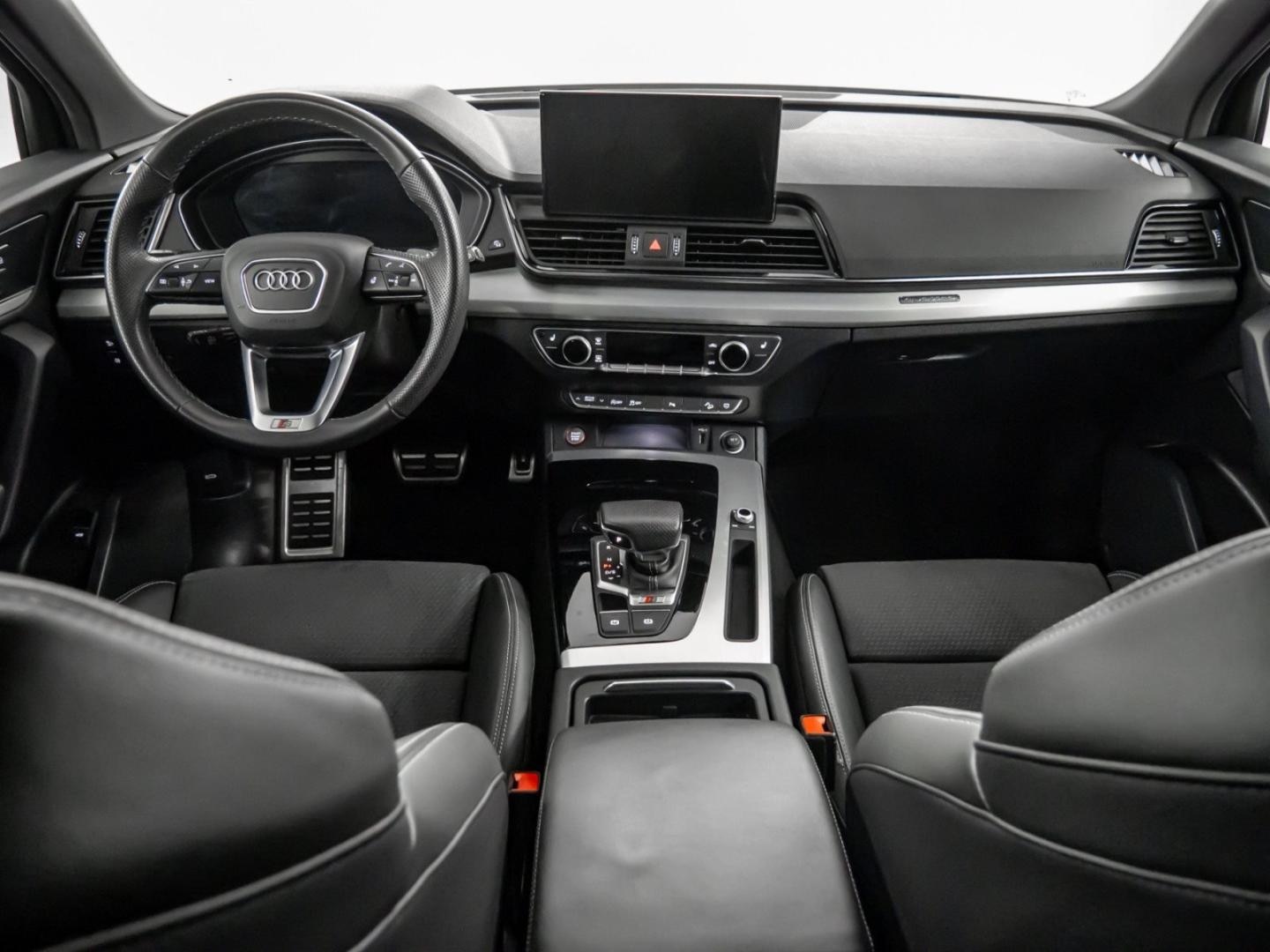 Bild über Audi SQ5 TDI tiptronic - für weitere Informationen kontaktieren Sie den Audi Partner