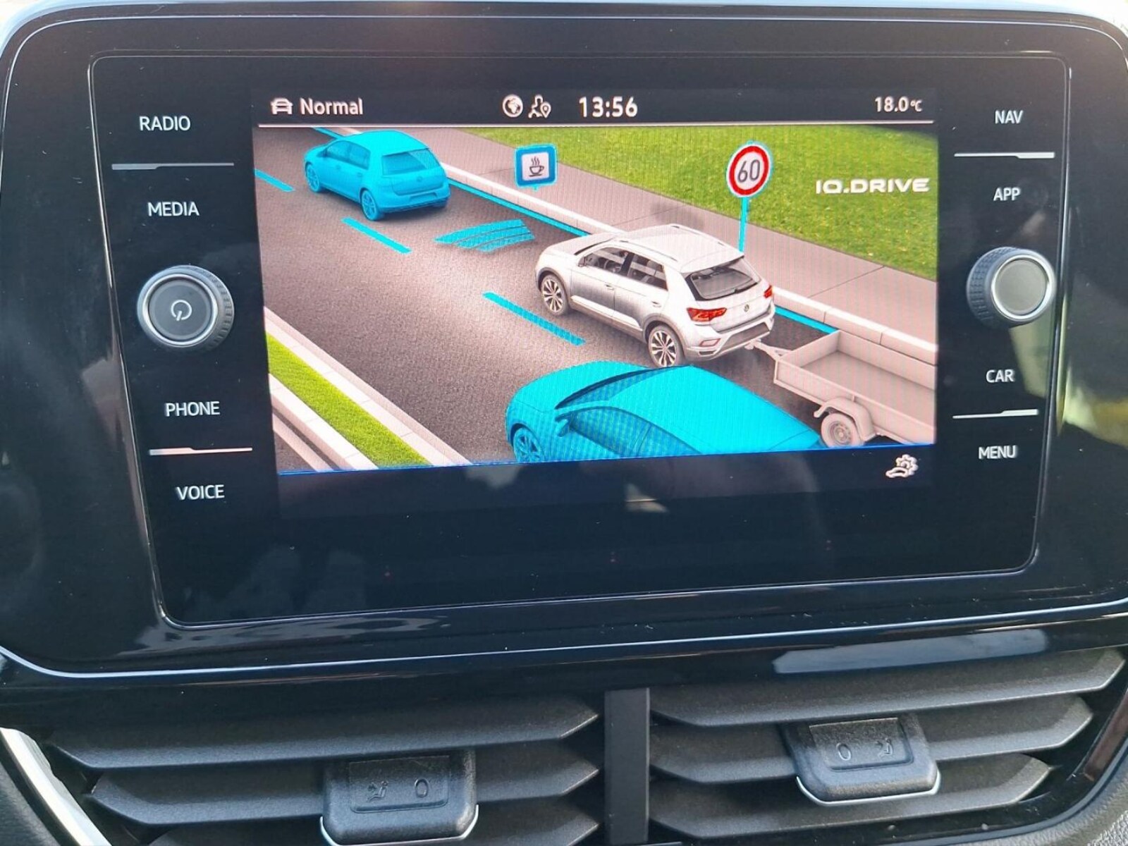 Volkswagen T-Roc – Bild 13