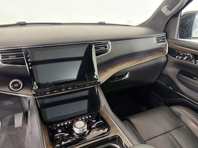 2023 Jeep Grand Wagoneer L