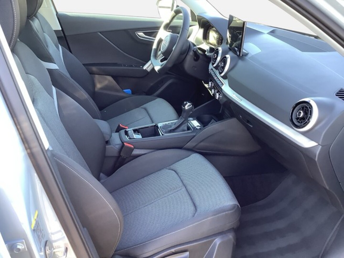 Bild über Audi Q2 advanced 35 TFSI 110(150) kW(PS) S tronic - für weitere Informationen kontaktieren Sie den Audi Partner