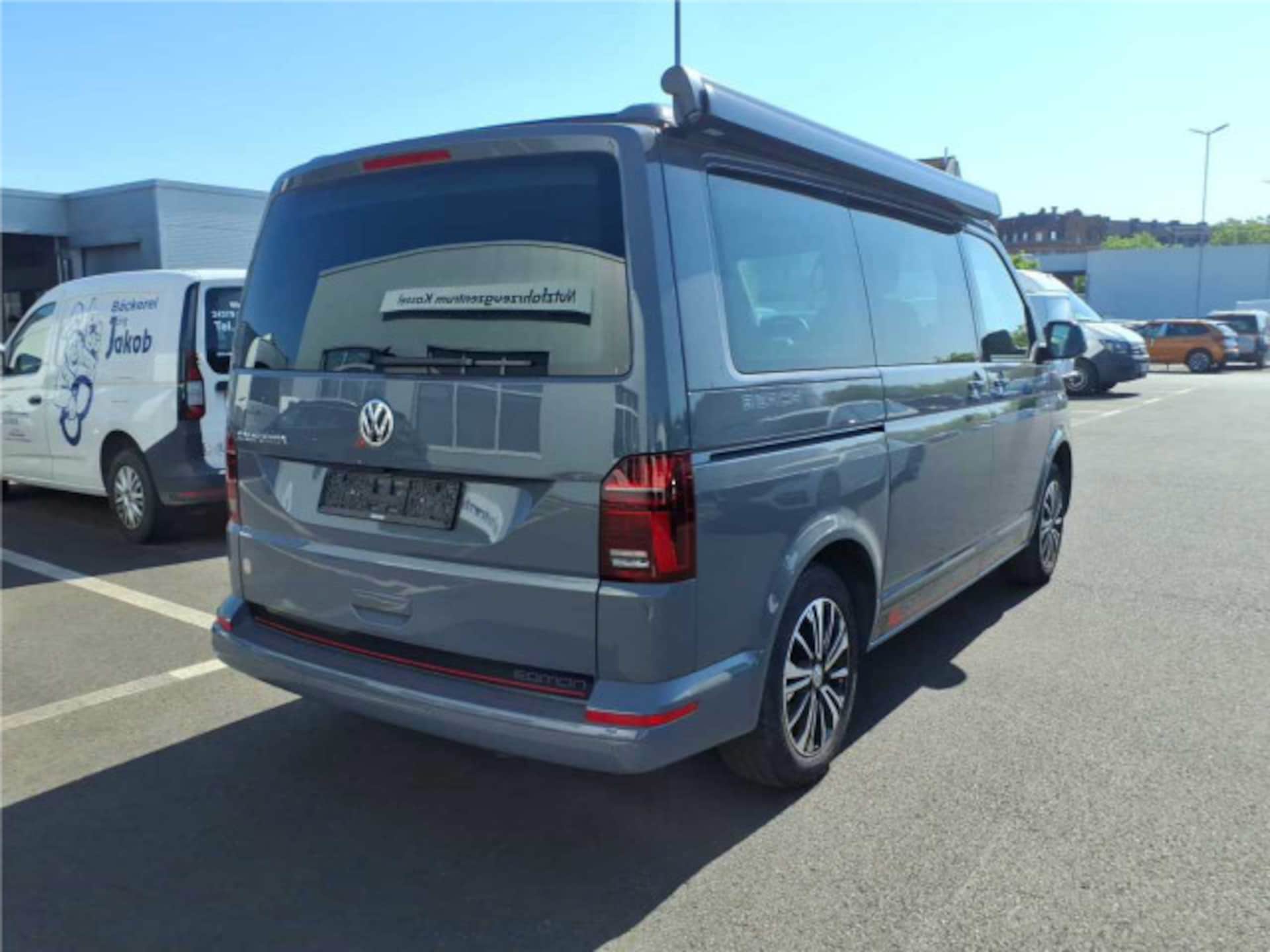 Volkswagen T6.1 California Beach
