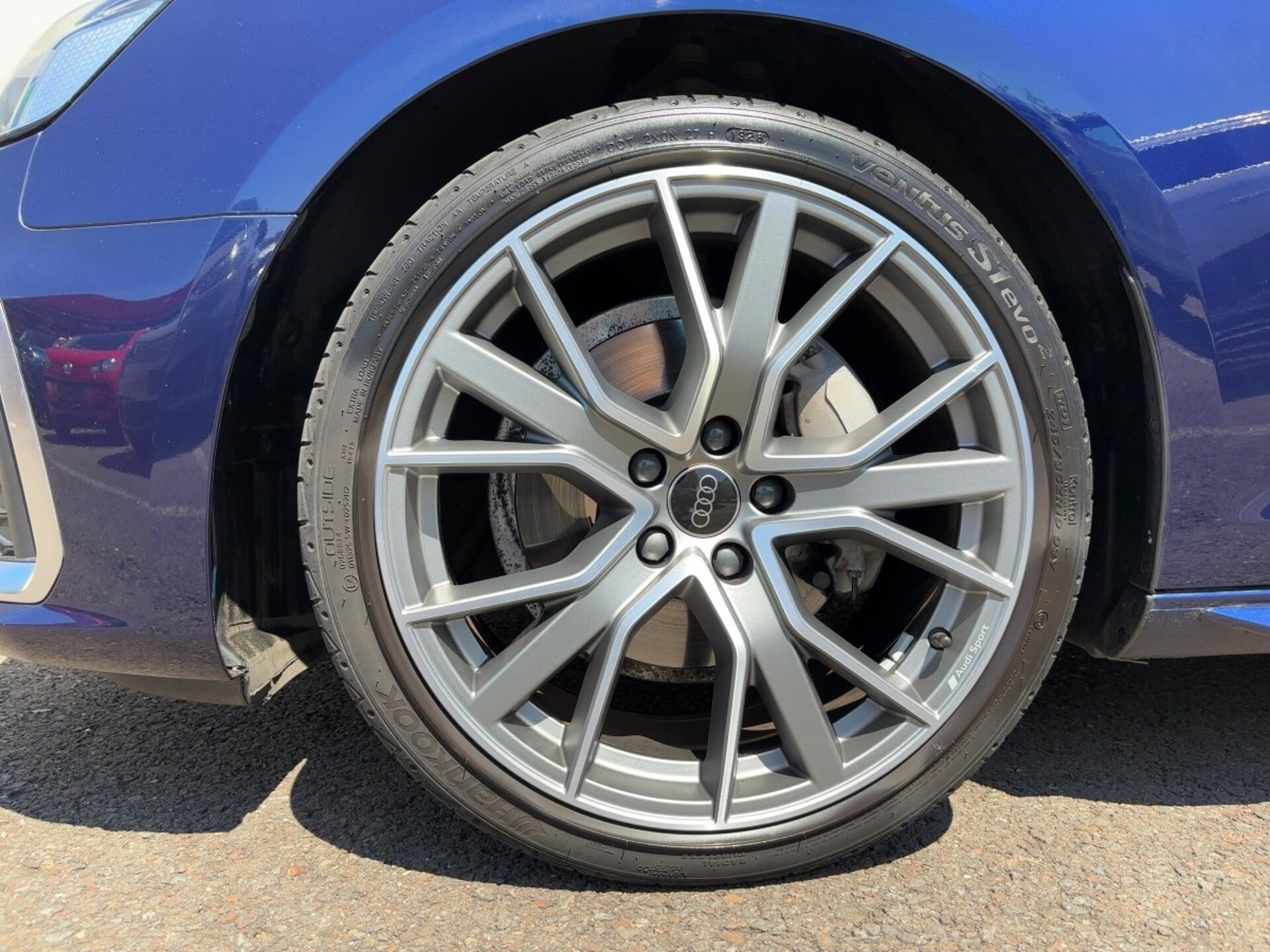 Audi A4 Avant S line