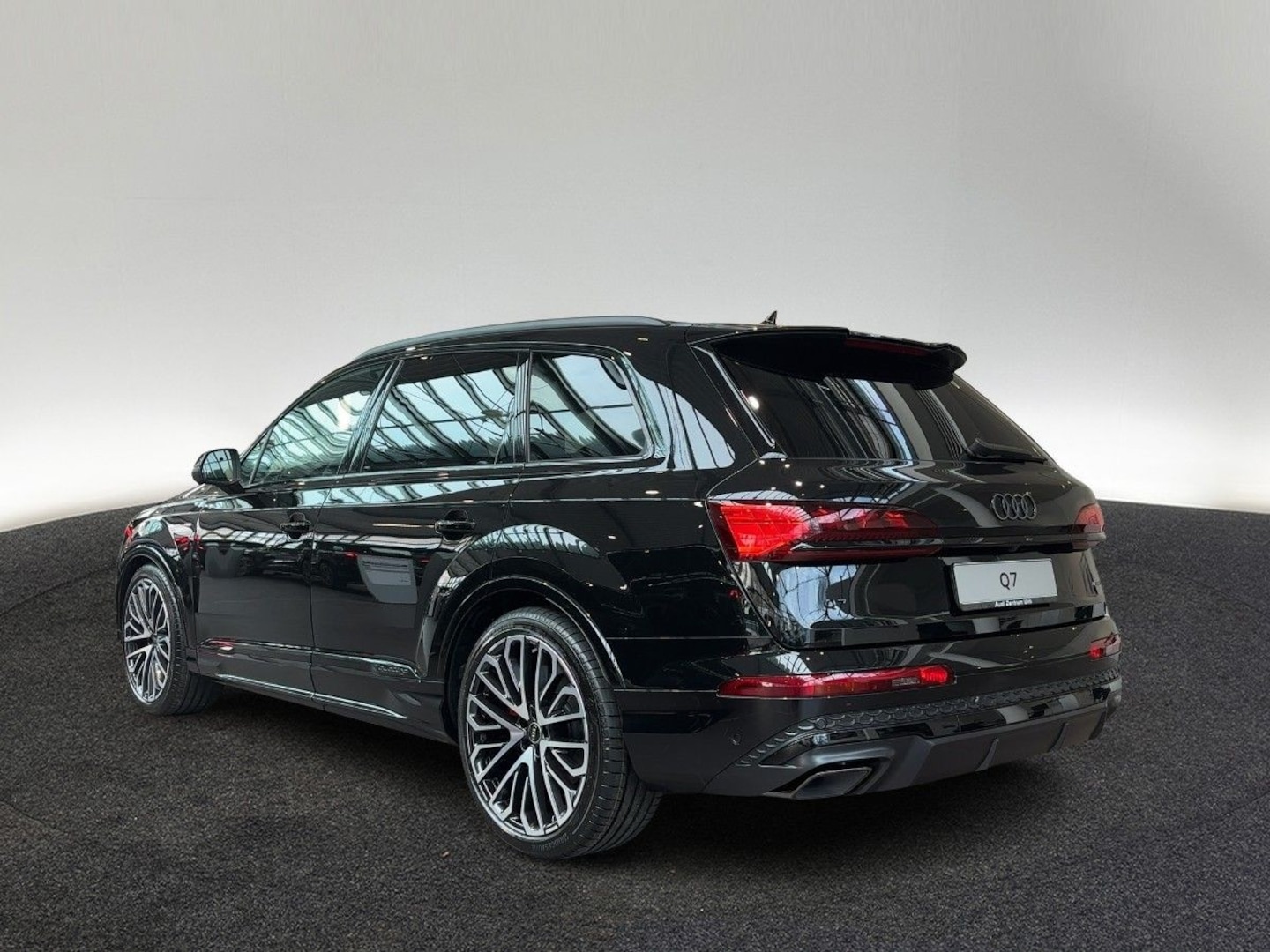 Bild über Audi Q7 SUV S line business TDI quattro 210 kW tiptronic - für weitere Informationen kontaktieren Sie den Audi Partner