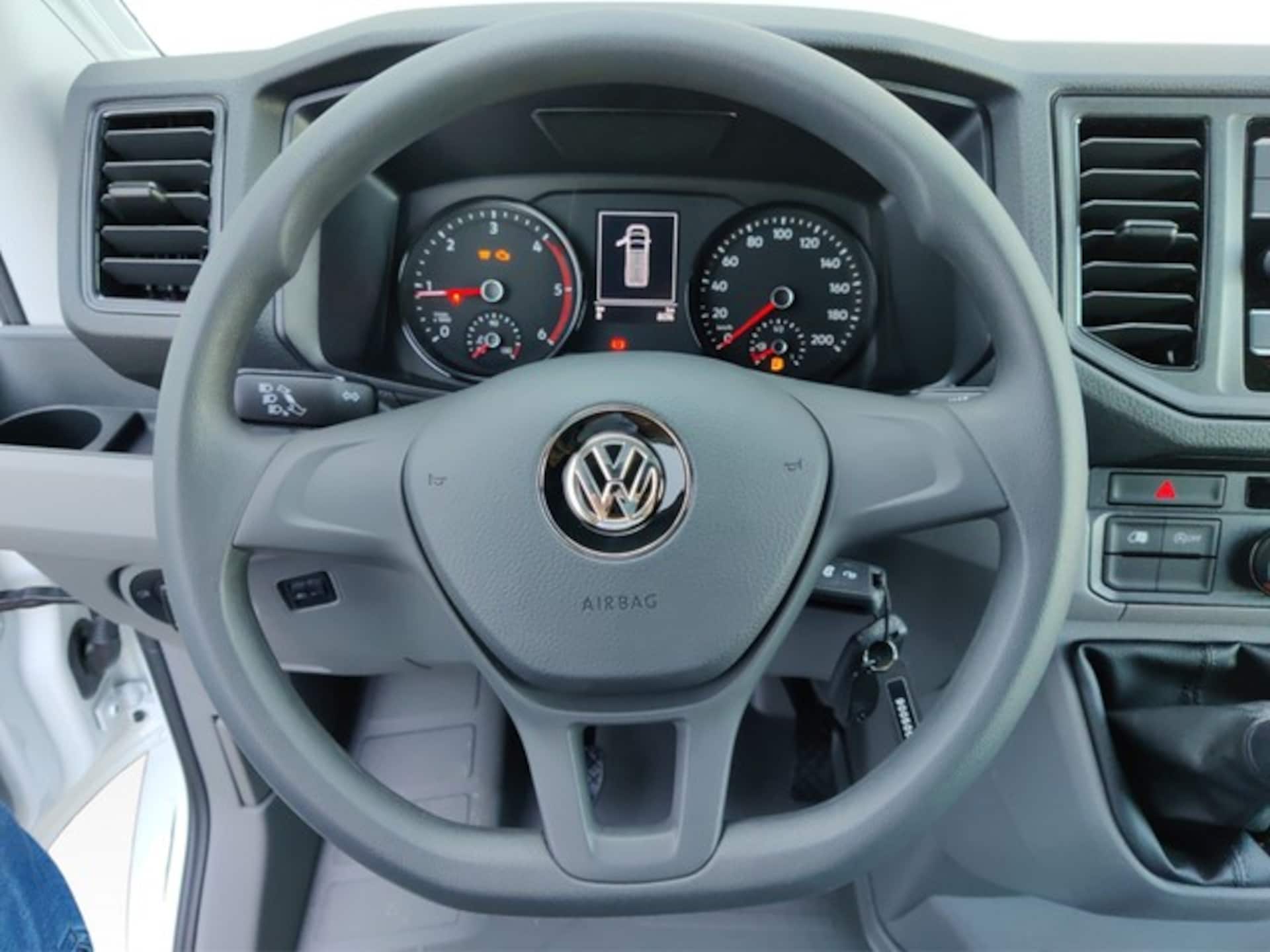 Volkswagen Crafter Kasten langer Radstand