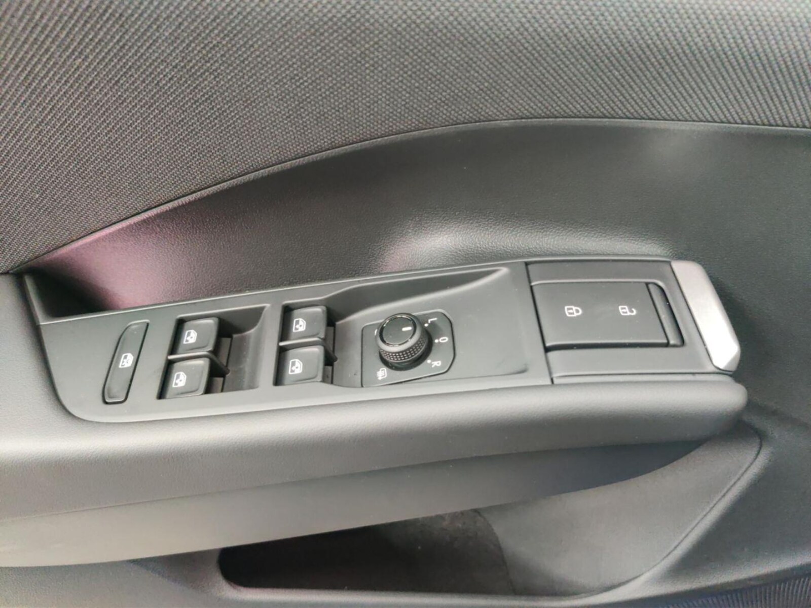 Volkswagen T-Roc – Bild 11