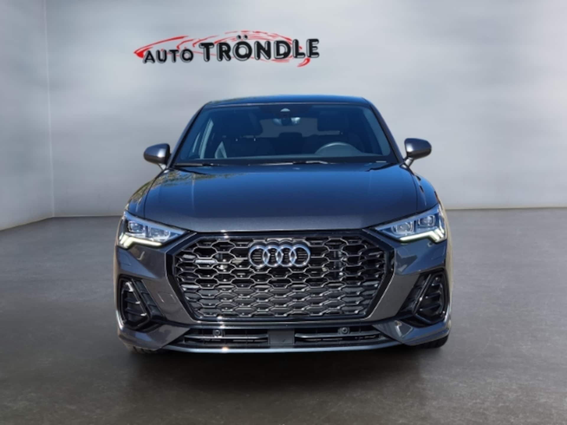 Audi Q3 Sportback S line