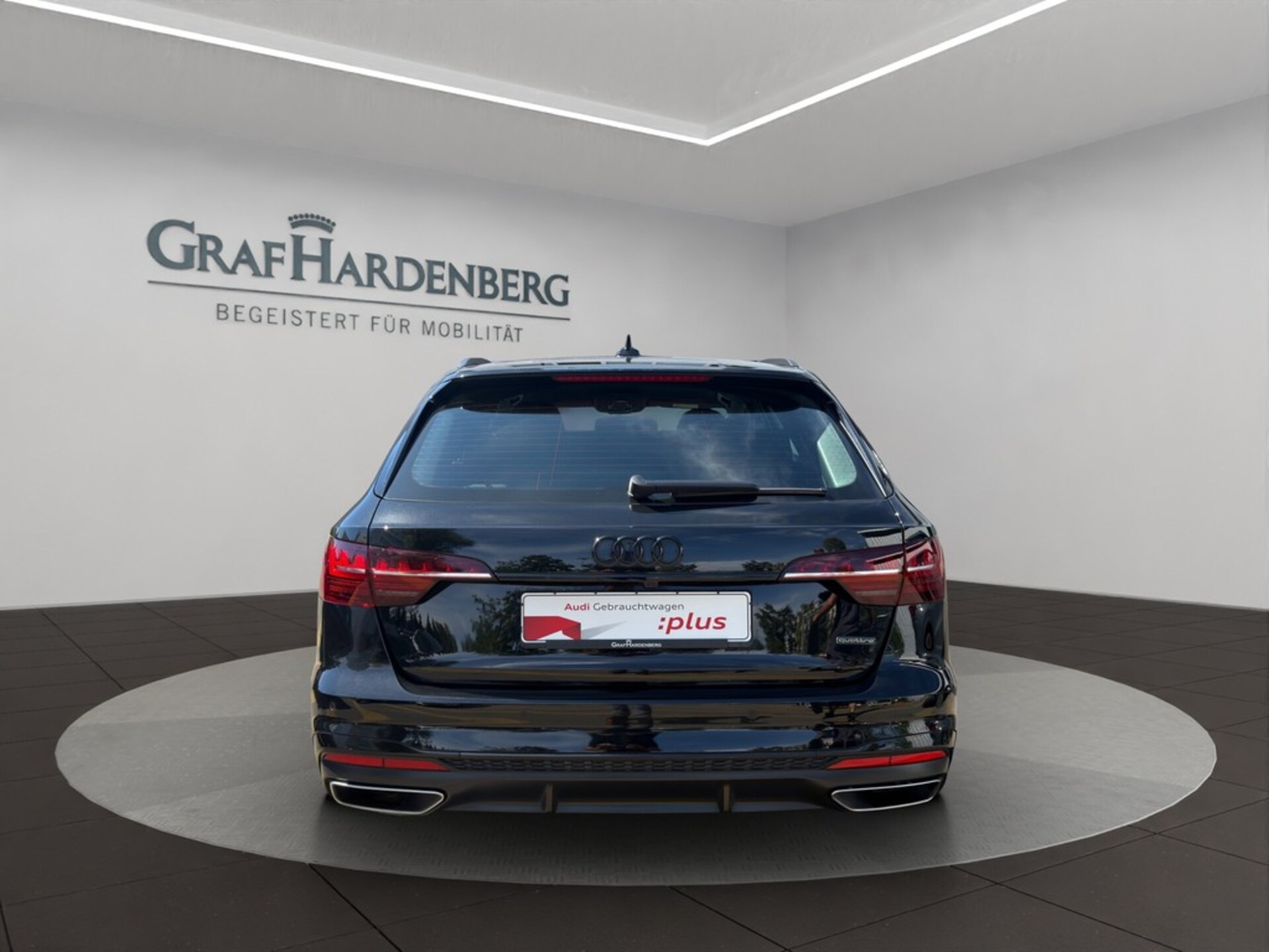 Audi A4 Avant S line