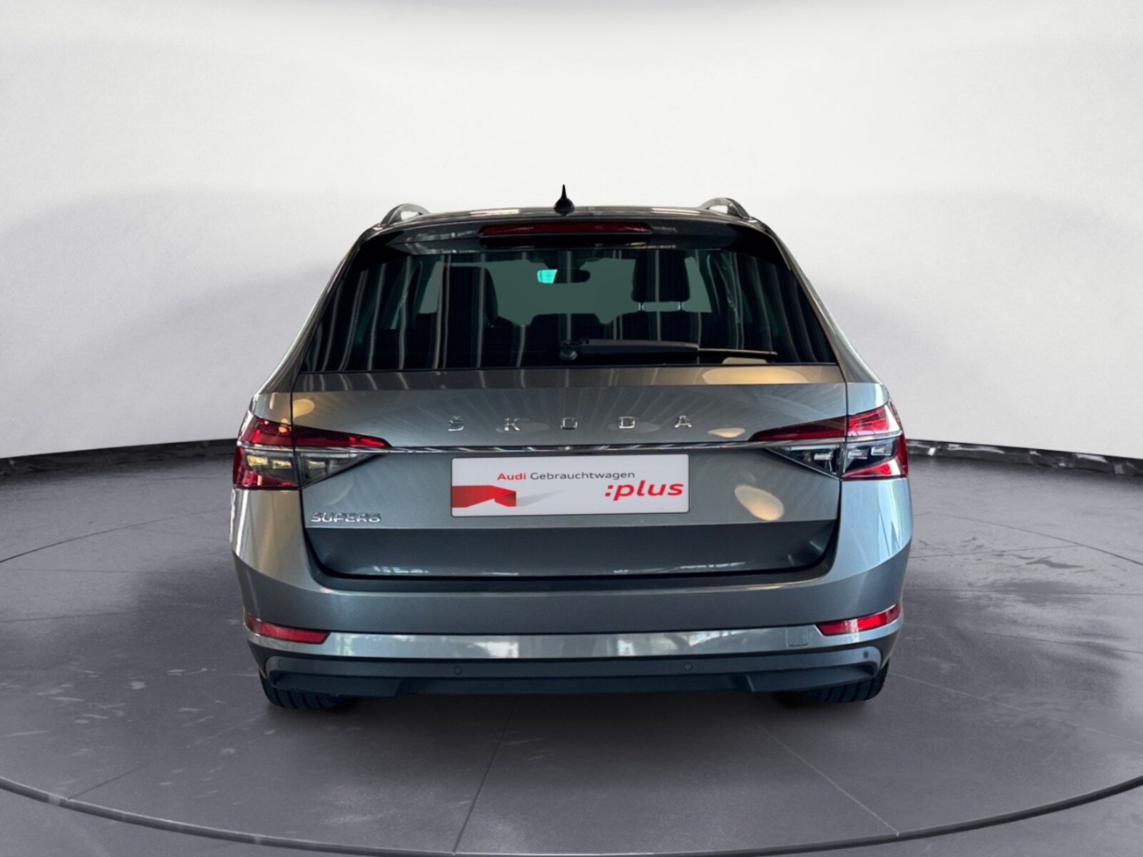 Škoda Superb Combi – Bild 3