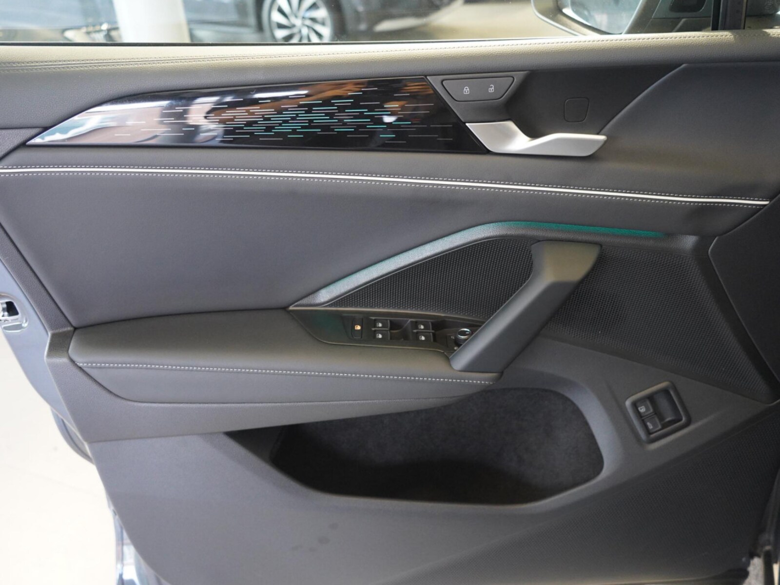 Volkswagen Tiguan – Bild 10
